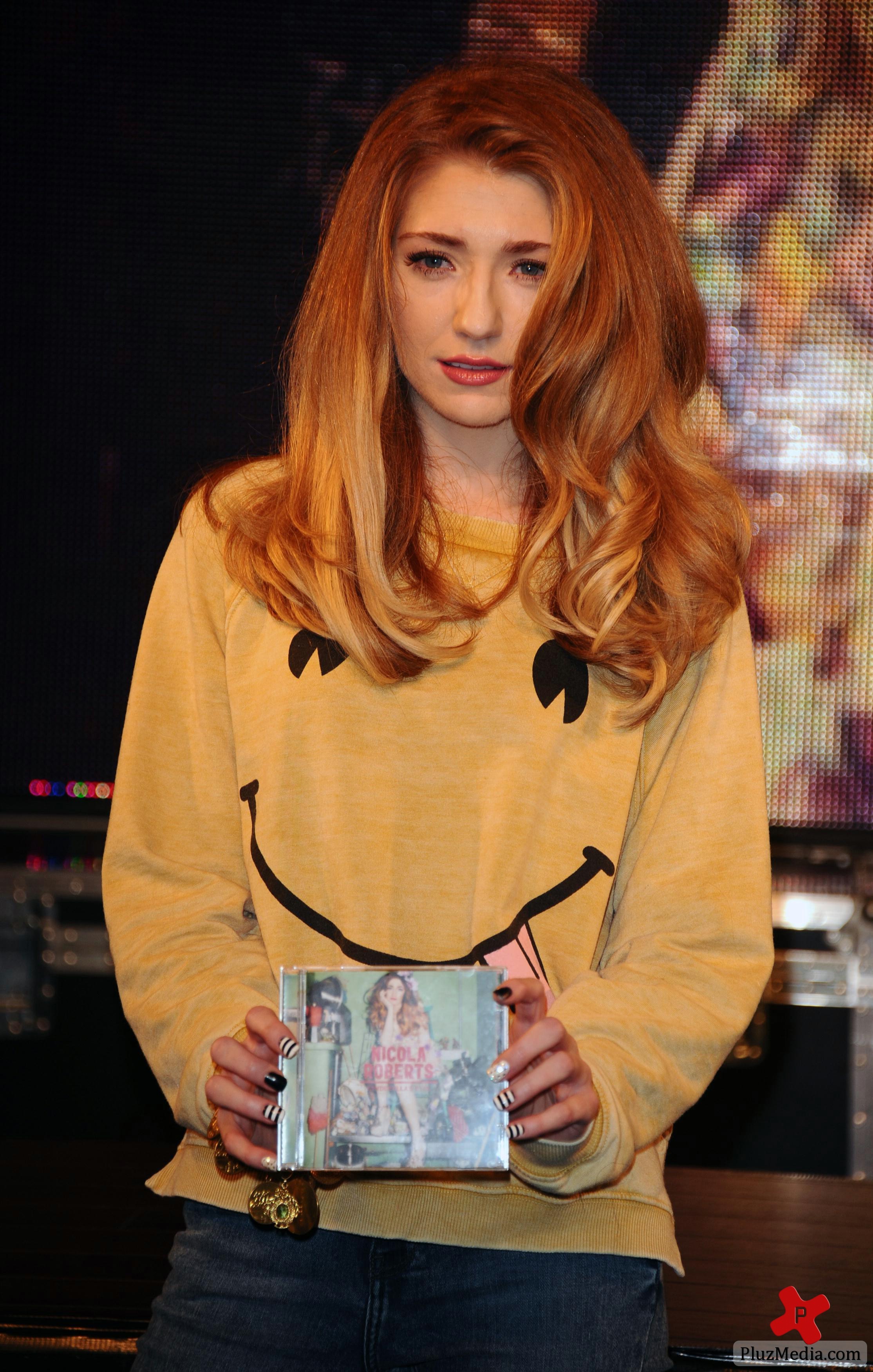 Nicola Roberts signs copies of her debut album 'Cinderellas Eyes' | Picture 87553